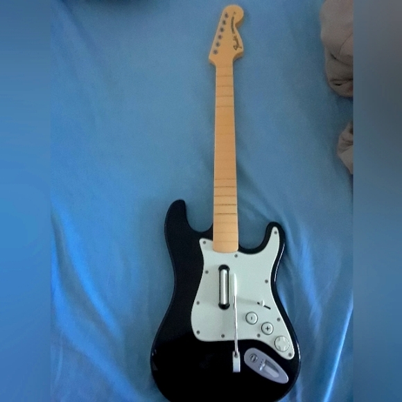 Harmonix Other - Rock Band Fender STRATOCASTER 19091 Nintendo Wii Guitar Hero - NO Dongle Parts